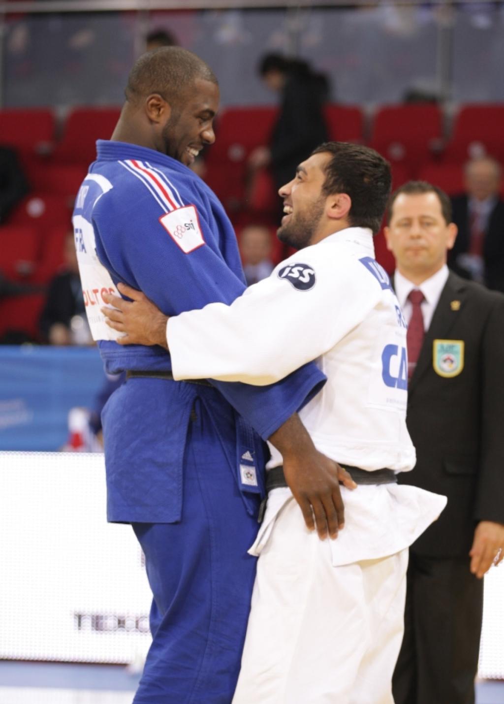 EJU takes over 'white judogi first' change