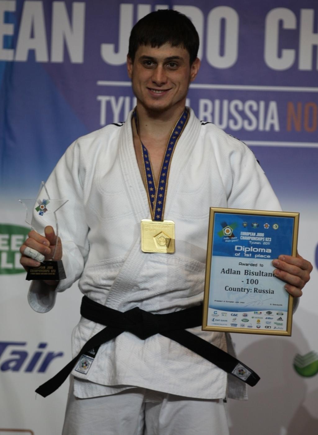 Adlan Bisultanov wins all Russian final