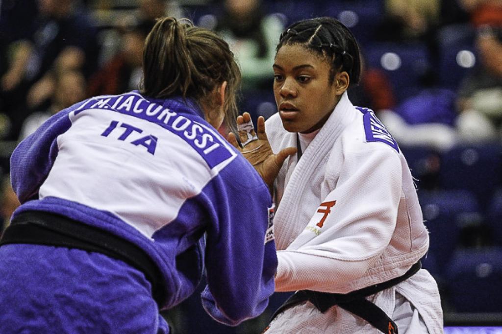 Edwards and Davis Strikes Gold at London British Open as France Top Medal Table