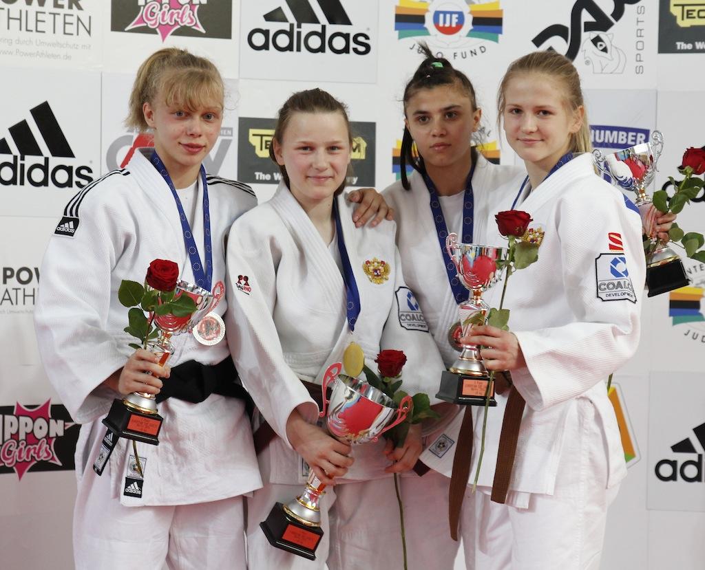 DAURBEKOV GOLD IN HEAVYWEIGHT CLEAN SWEEP ROUNDS OFF STRONG RUSSIAN PERFORMANCE