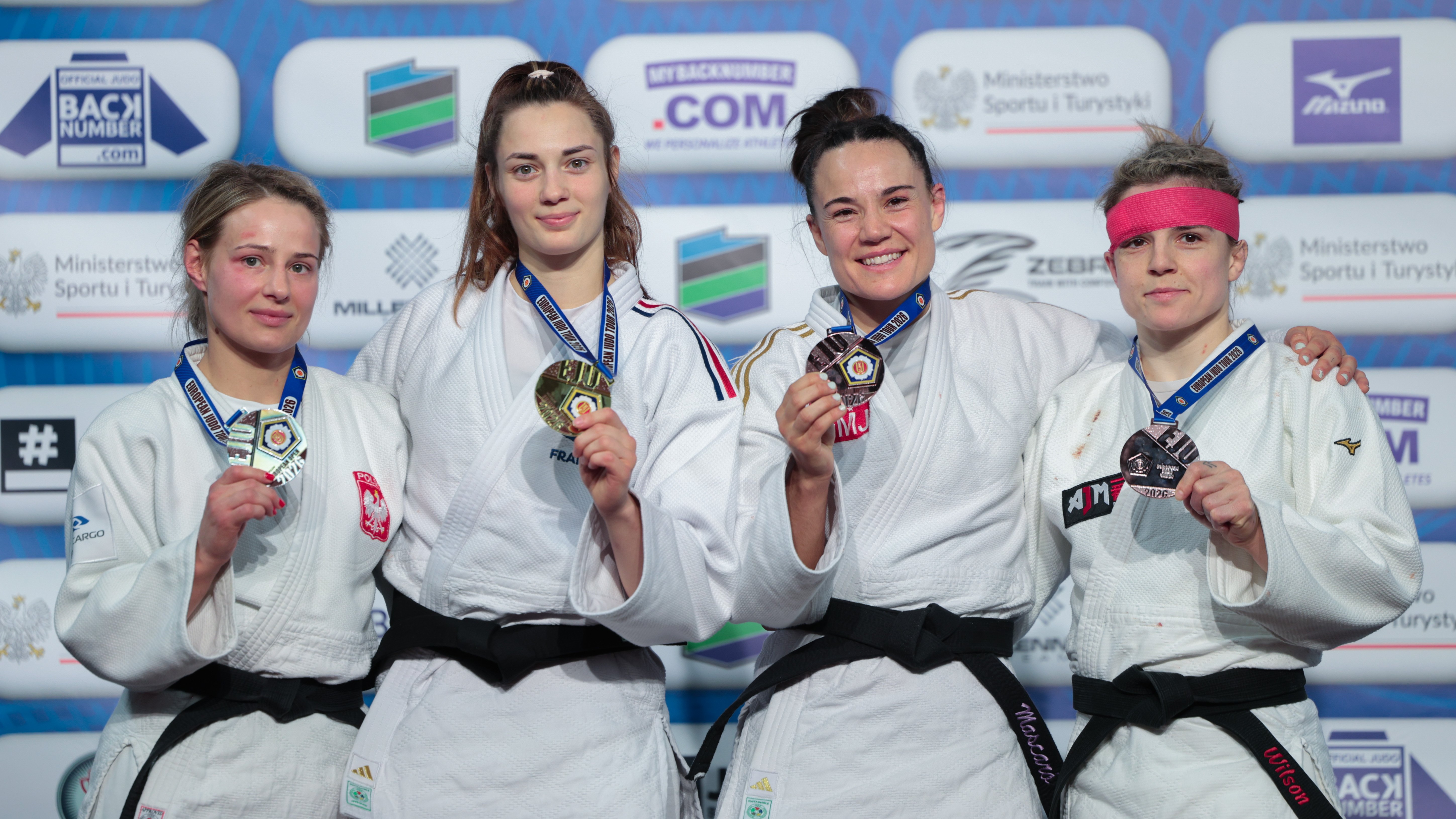 Podium -57kg category 